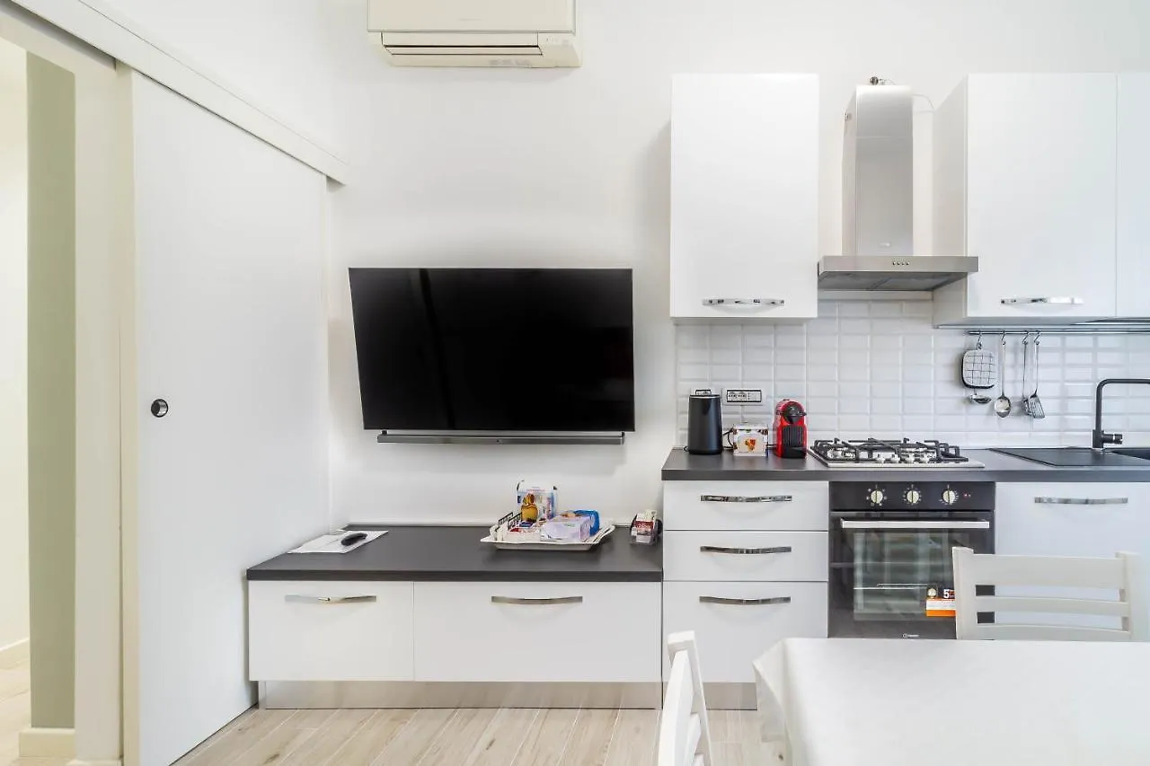Casaballi Milano Mm3 Trilocale 0*, Milan