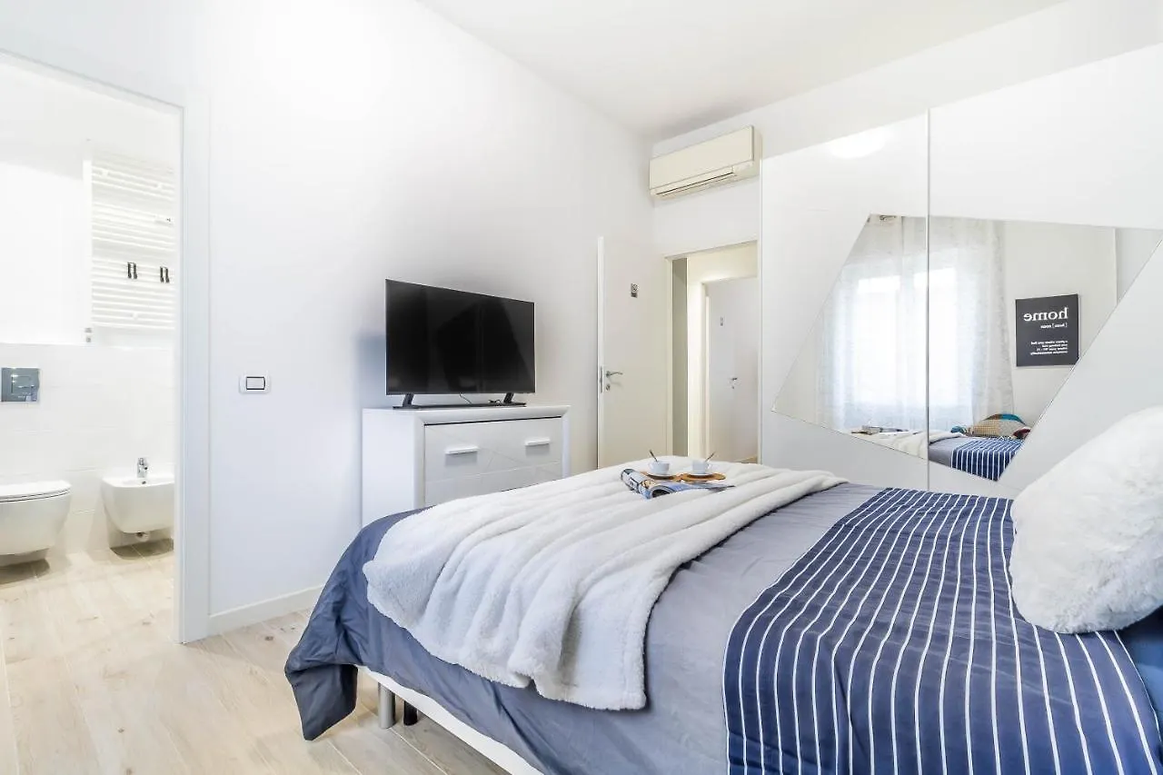 Apartment Casaballi Milano Mm3 Trilocale Italy